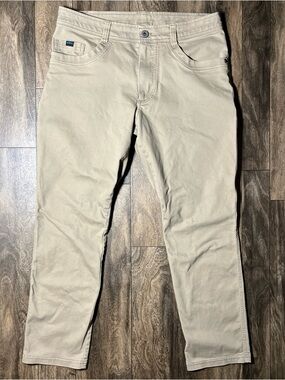 Kuhl Revolt Jean Mens 34x30 Tapered Fit Style 5189 Technical Gorpcore EUC Khaki